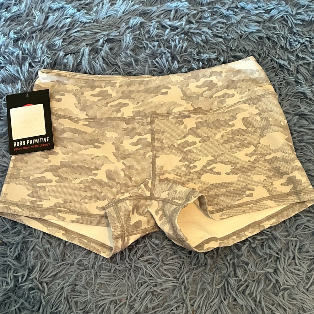 Born Primitive Double Take Booty Short 2.5- Medium NWT